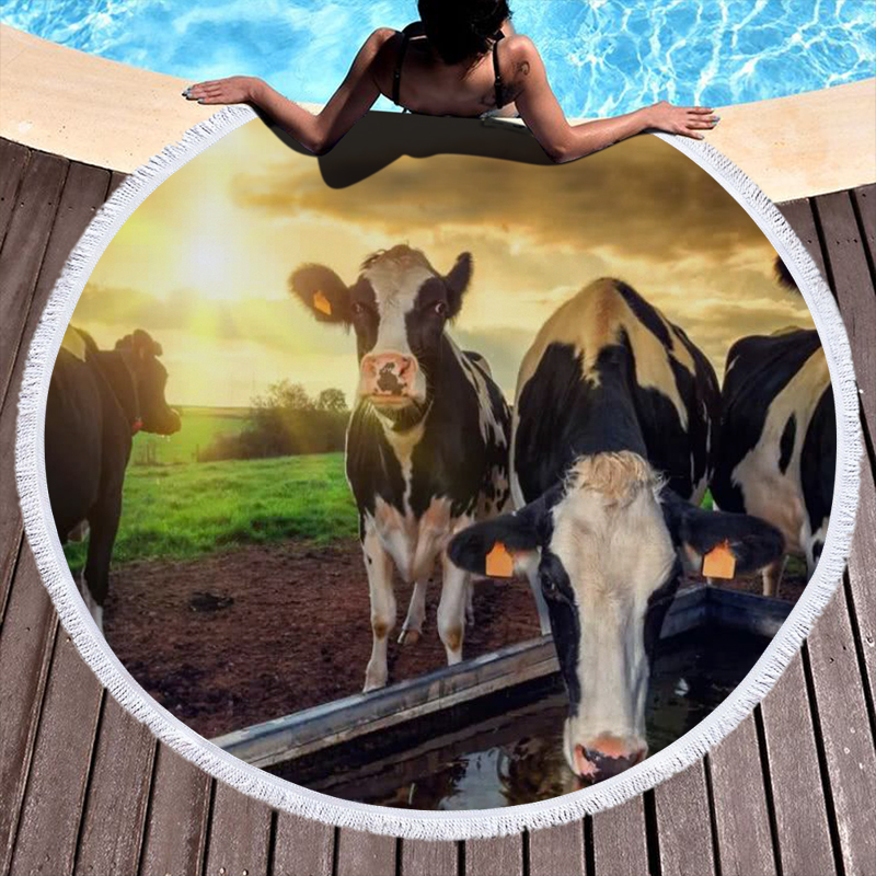 Printed 3D Cows Round Beach Towel 5 3D Cows Printed Round Beach Towel 4
