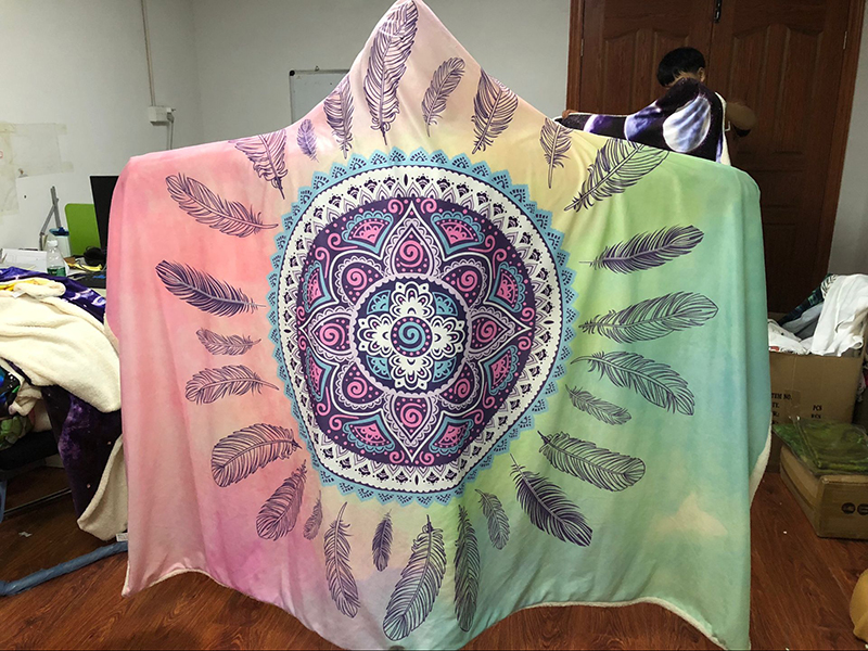 Lefovs Hooded Blanket 6