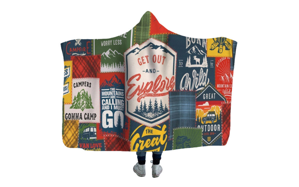 High-Quality Camping Car Hooded Blanket Wholesale 1 Warm Camping Car Hooded Blanket For Adult and Kid (3)