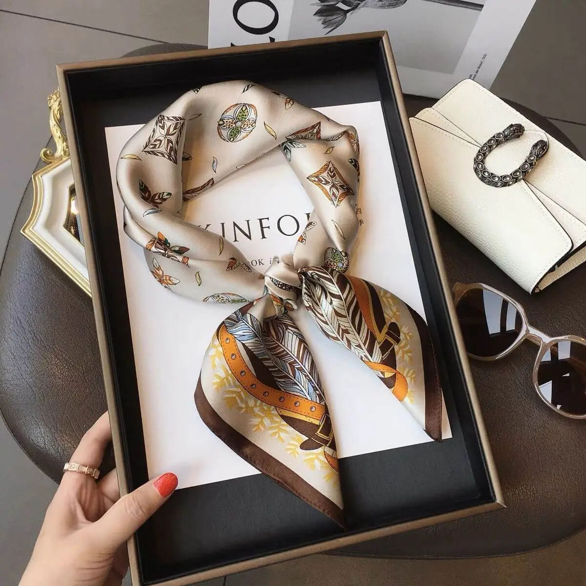 Imitatedsilk fabric Silk Scarf 70 x 70cm 2 SKU 01 29212 主图