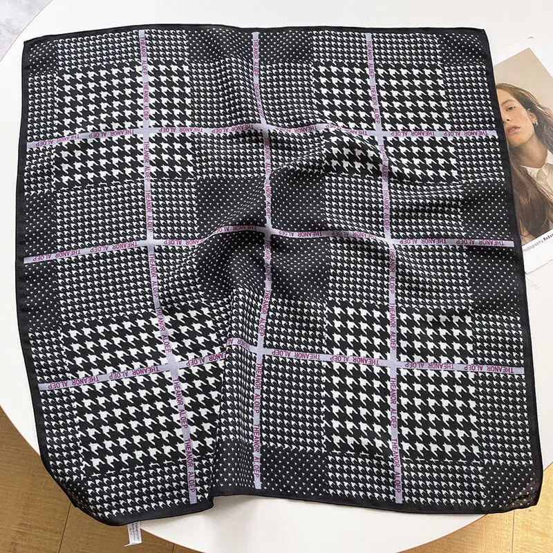 High-end Imitating Cashmere Scarf 70 x 70cm 4 SKU 01 黑色 2 1