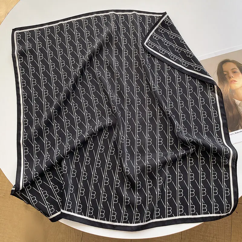 High-end Imitating Cashmere Scarf 70 x 70cm 6 SKU 02 黑色