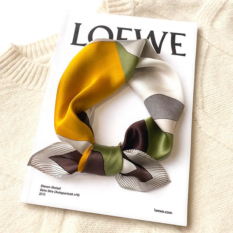 Fashionable Natural Silk Scarf 53 x 53 cm 21 SKU 10 17216 绿色