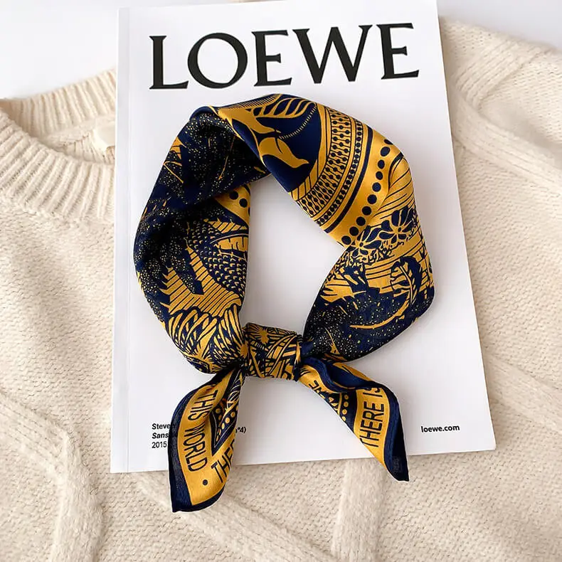Fashionable Natural Silk Scarf 53 x 53 cm 37 SKU 18 17303 黄色