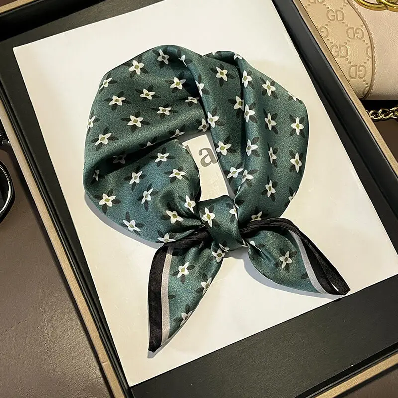 Fashionable Natural Silk Scarf 53 x 53 cm 112 SKU 56 15227 主图