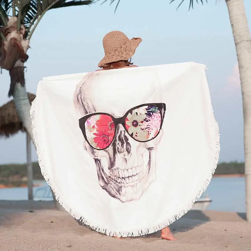 Model Display - Lefovs Round Beach Towels 6 Skull Round Beach Towel 6