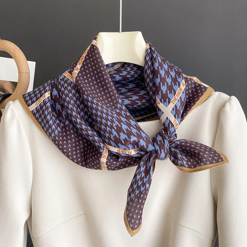 High-end Imitating Cashmere Scarf 70 x 70cm 14 主图 01 3 1