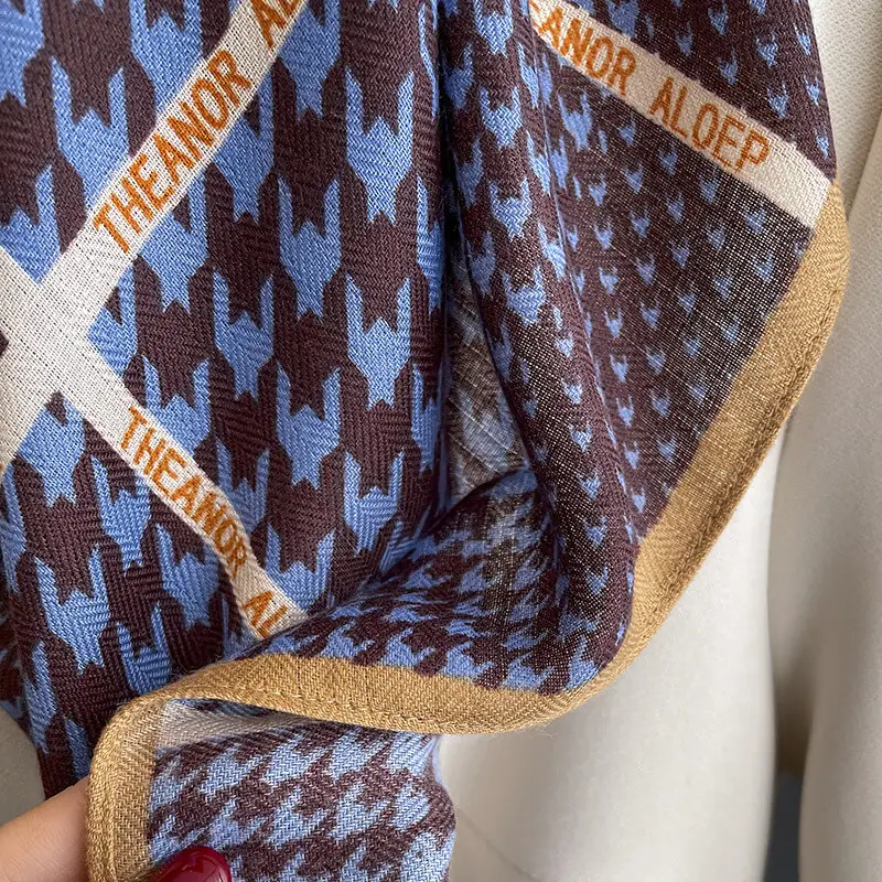 High-end Imitating Cashmere Scarf 70 x 70cm 22 主图 03 3 1