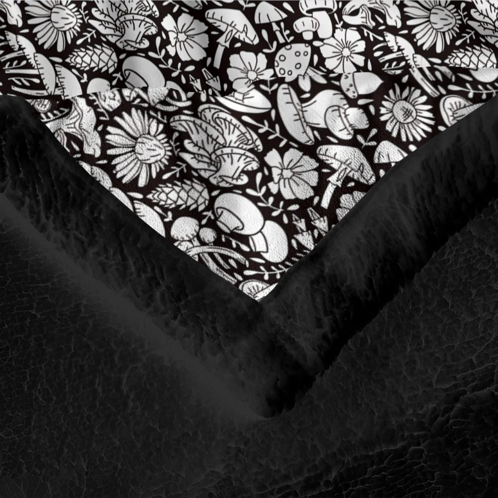 DIY Coloring Blanket - Mushroom 5 THT10 Mushroom 4